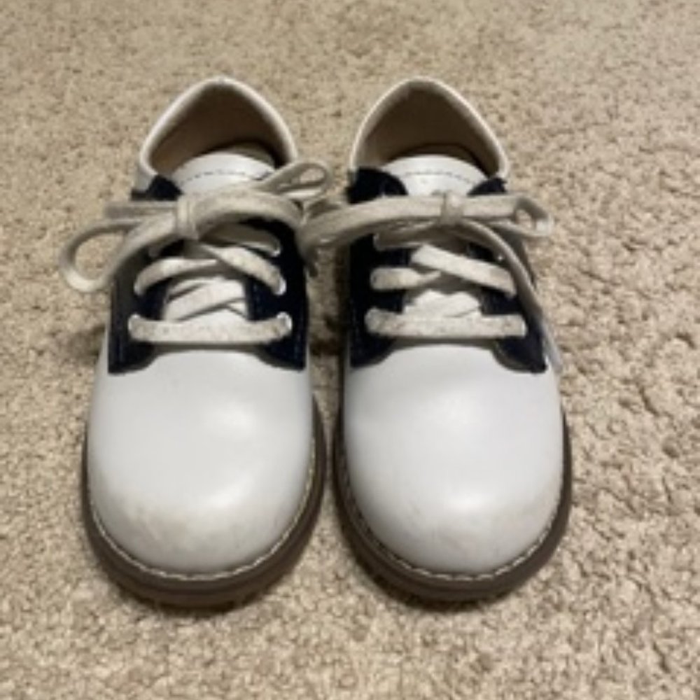 FootMates Cheer 3 size 7(toddler)